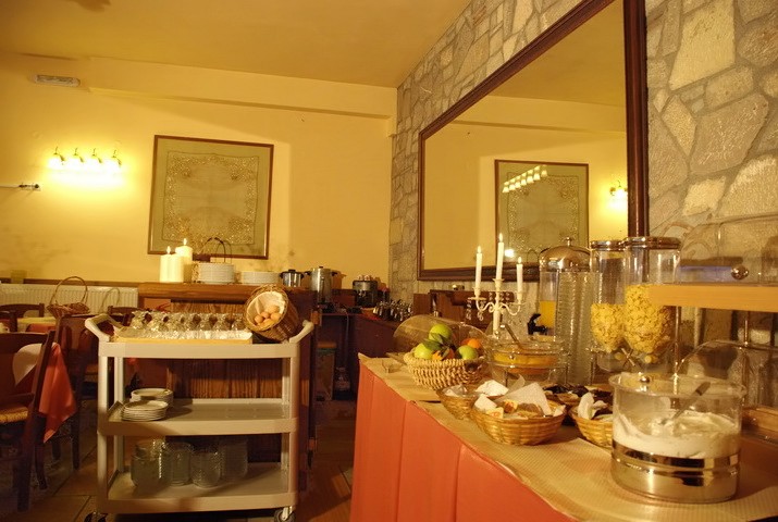 breakfast_room_03